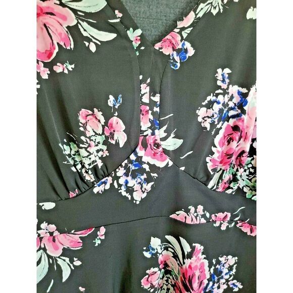 Torrid 1 Baby doll Top 1X Black Floral Baby doll Top Shirt‎ Blouse Chiffon Feel - Picture 5 of 6